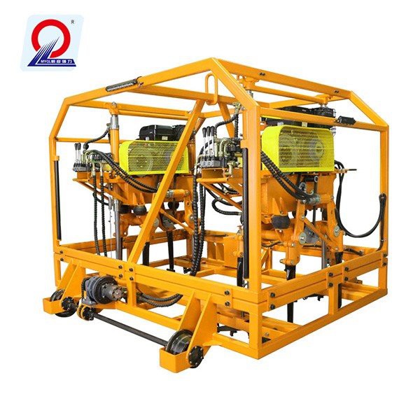 Smart hydraulic rail tamper machine